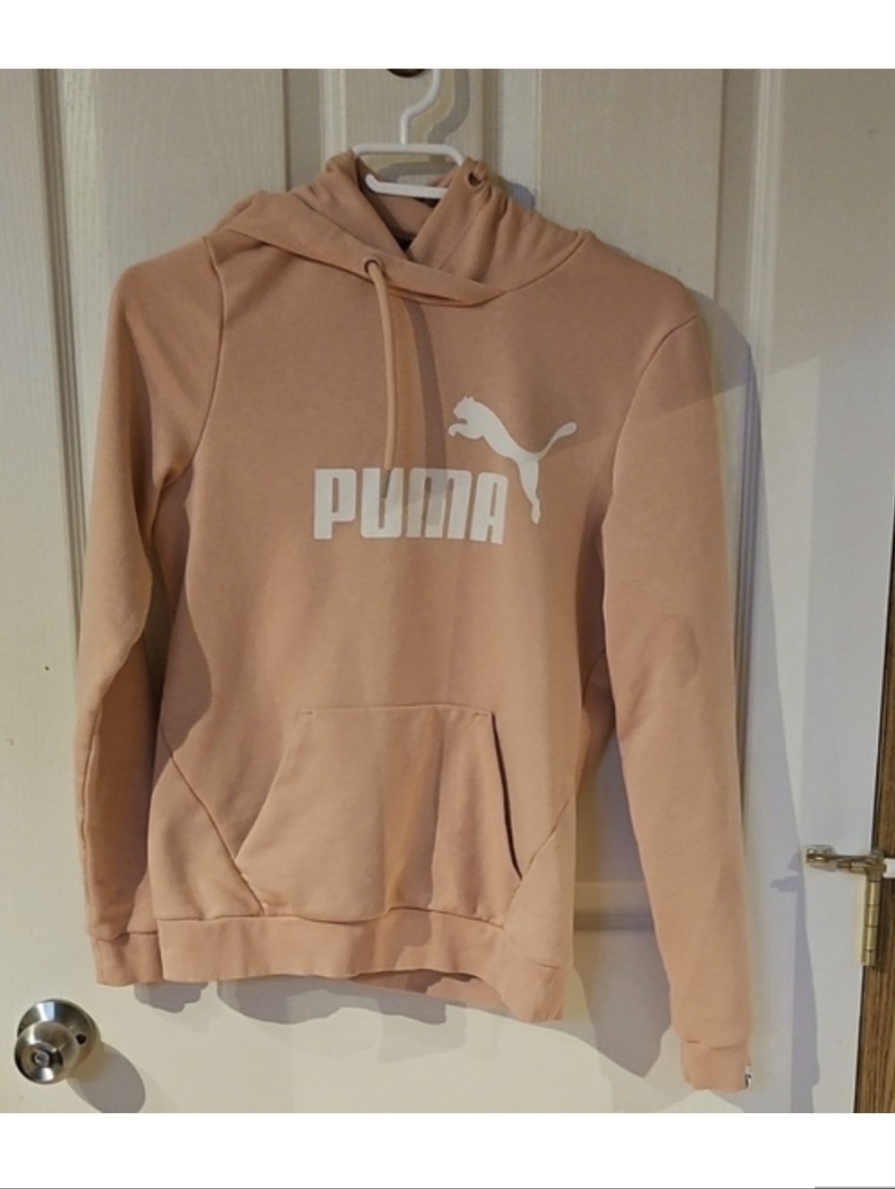 Bundle of 2 Athletic Hoodies | PUMA & Reebok - Picture 9 of 13